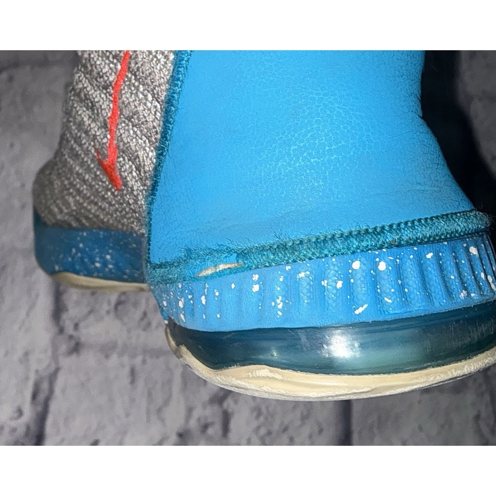 Nike Lebron XVI 16 GS South Beach Light Bone Tour Yellow AQ2465-076‎ Size 6.5Y - Picture 7 of 10